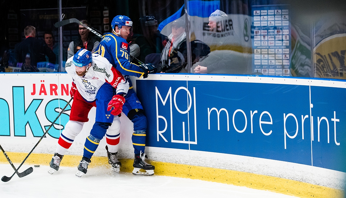 20190207-201241_KJ_1143_case