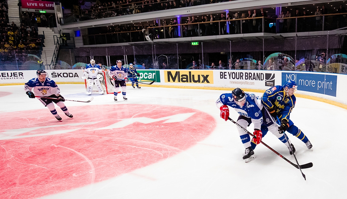 20190210-162824_KJ_9398_case